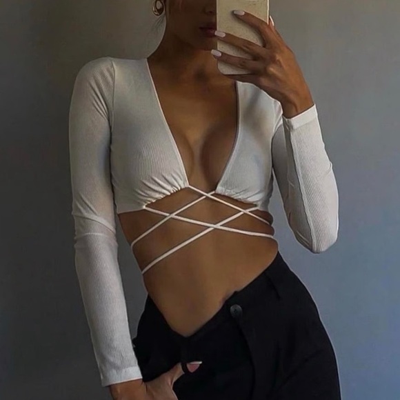 Princess Polly Bennie White Wrap Top - Picture 1 of 7